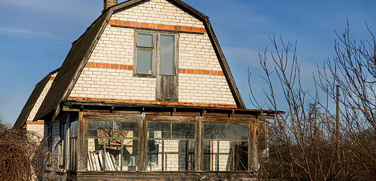 Types of Houses We Buy Without Repairs in Bronx, NY