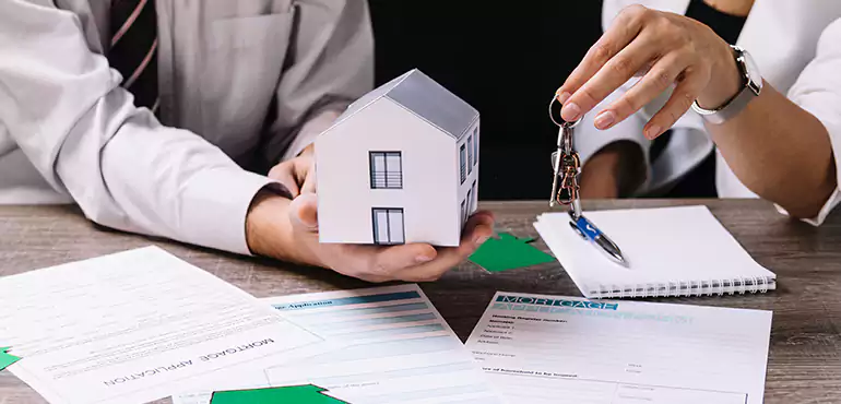 Why Homeowners in Bronx, NY Choose Our Off-Market Home Buying Process?