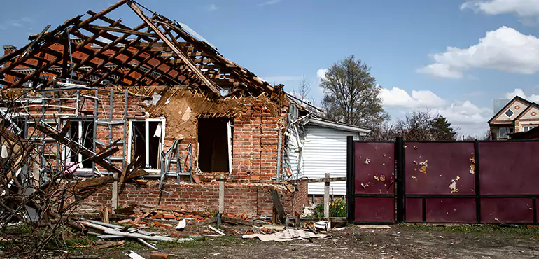 Types of Houses We Buy Without Repairs in Bronx, NY